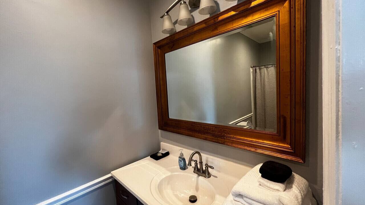 Photo of Bathroom in Wadley