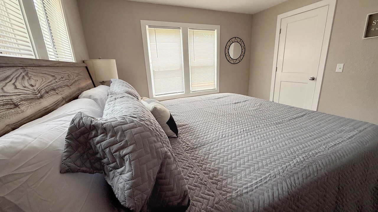 Photo of Bedroom in St. Robert