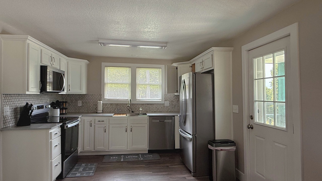 Photo of Kitchen in St. Robert