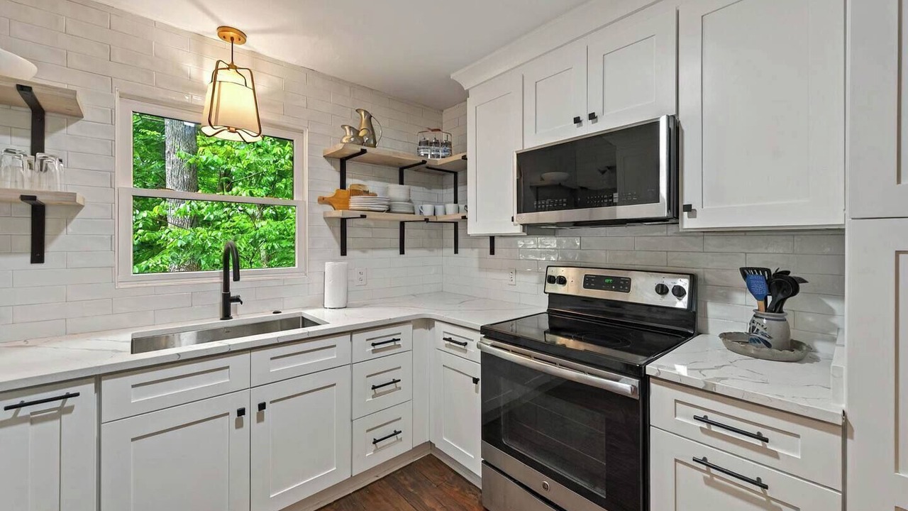 Photo of Kitchen in Gainesville