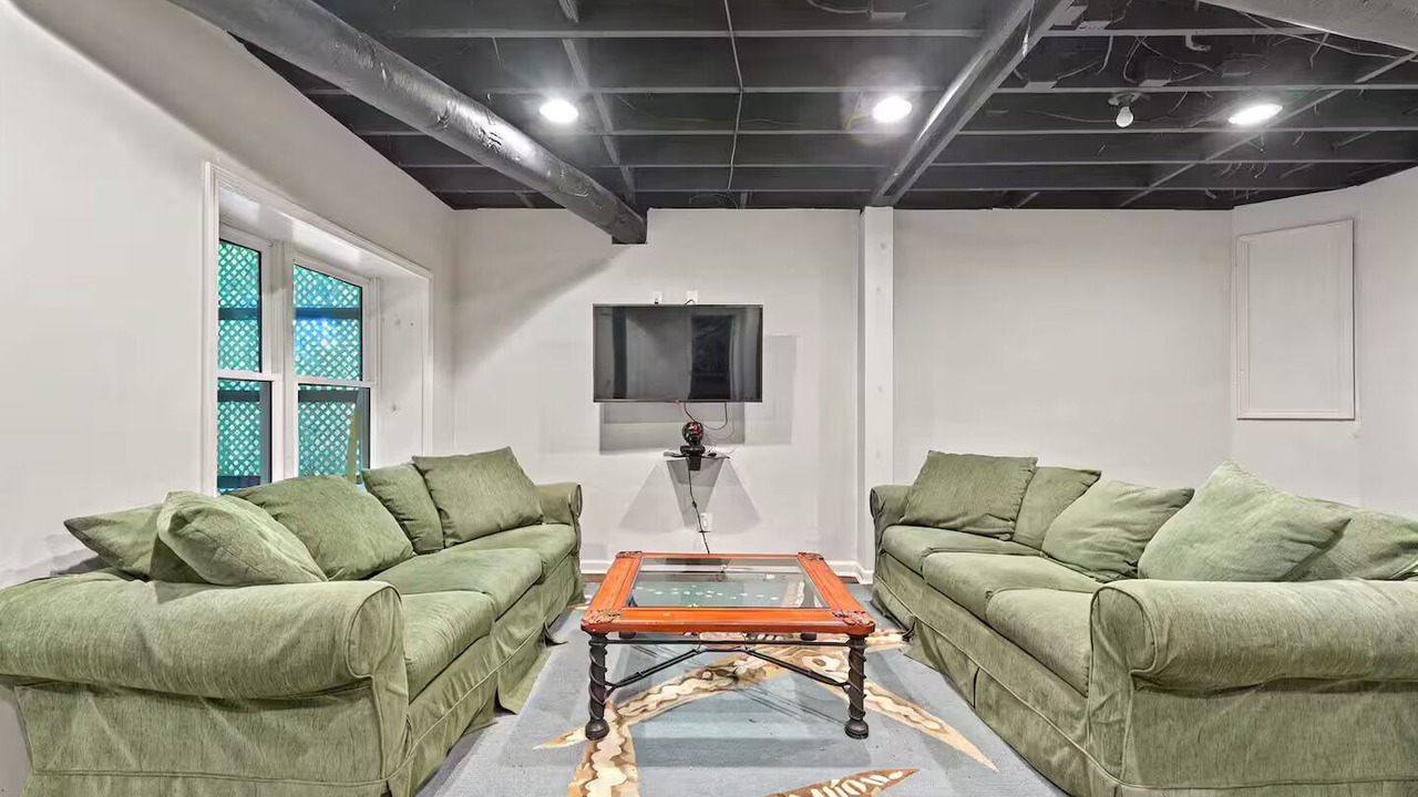 Photo of Livingroom in Gainesville