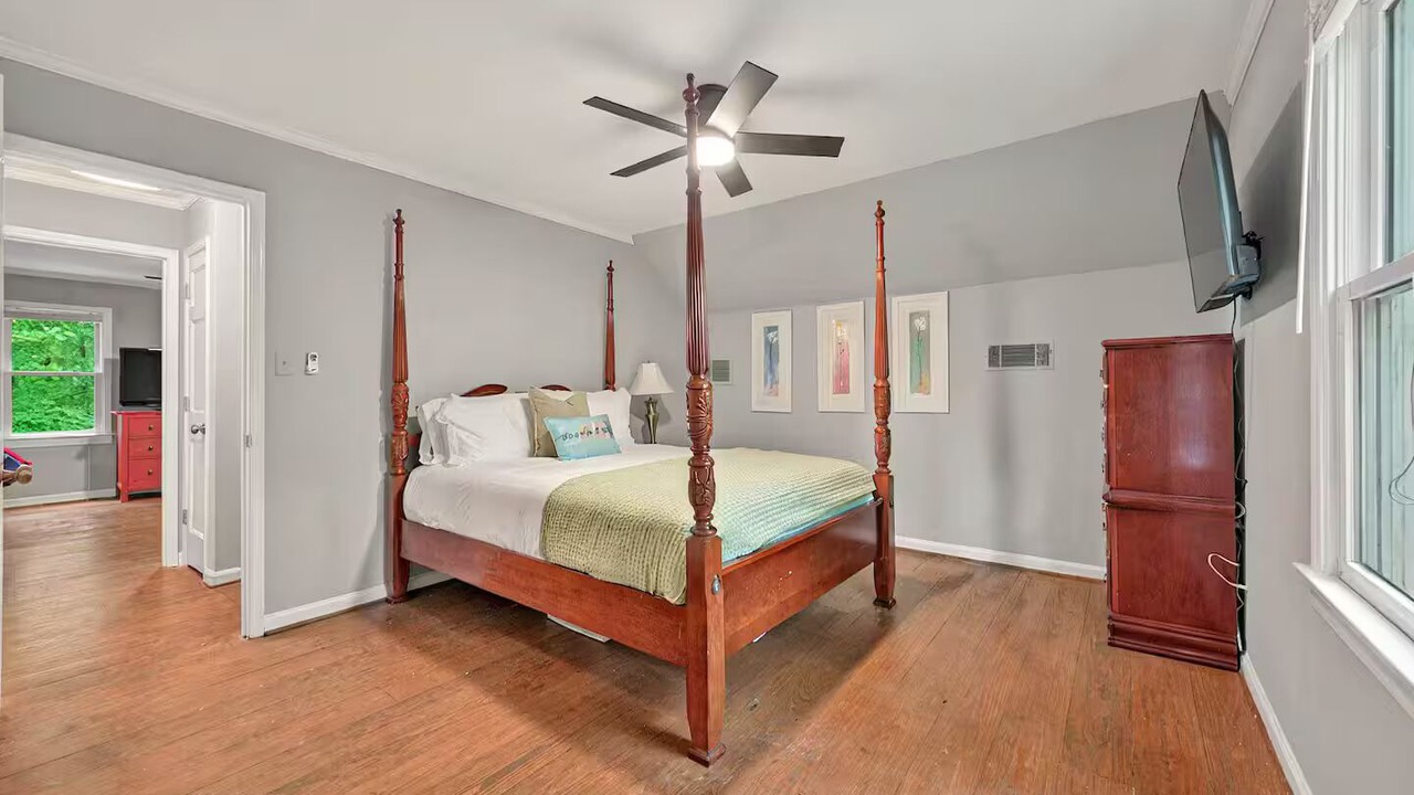 Photo of Bedroom in Gainesville