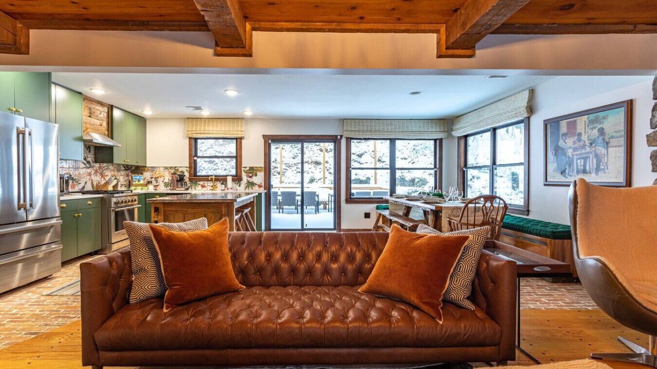 Photo of Livingroom in Thompson Ridge