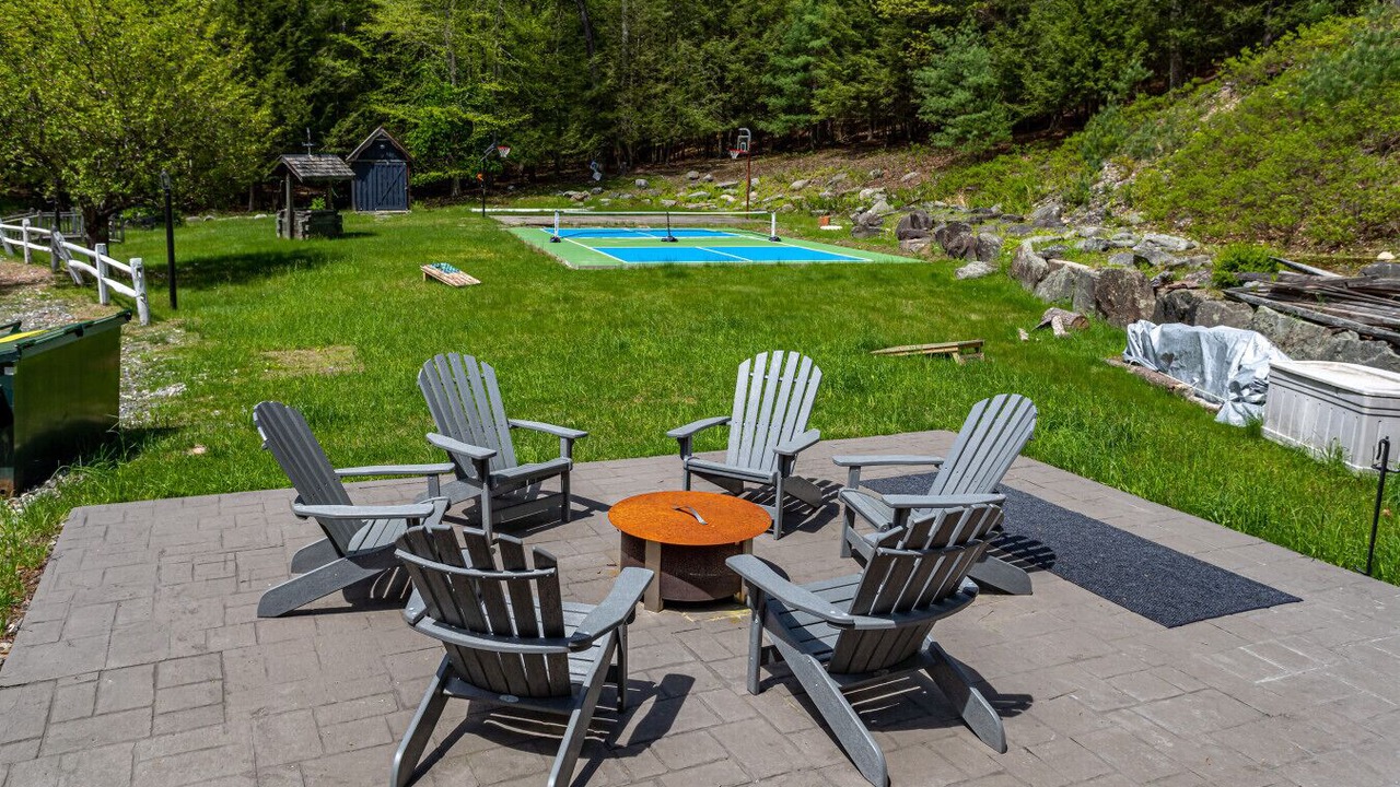 Photo of Outdoor in Thompson Ridge