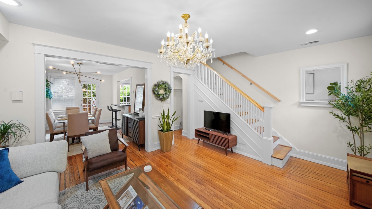 Photo of Livingroom in Georgetown