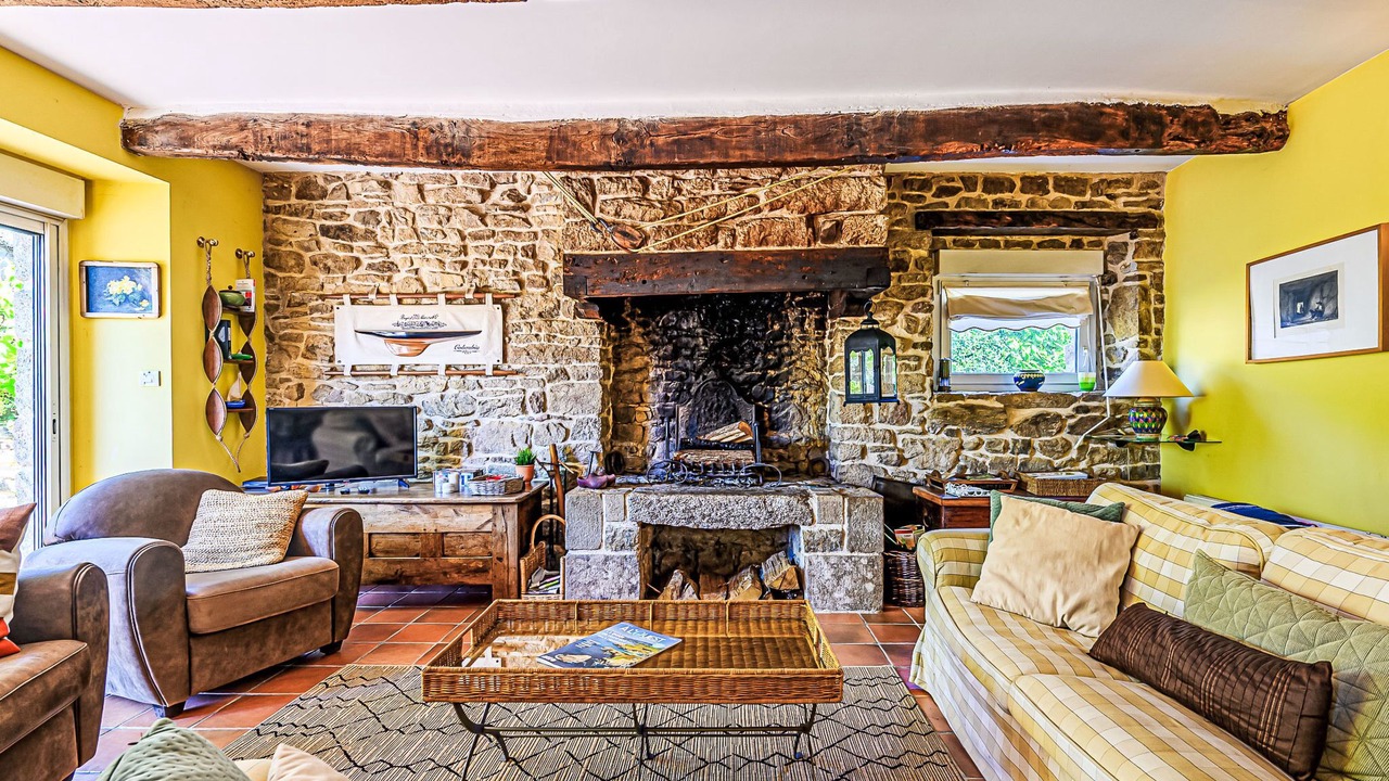 Photo of Livingroom in Plougoumelen