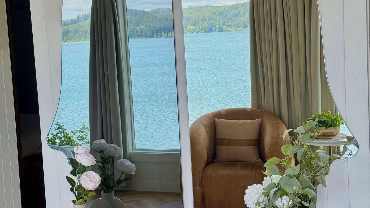 Photo of Others in Dunes City