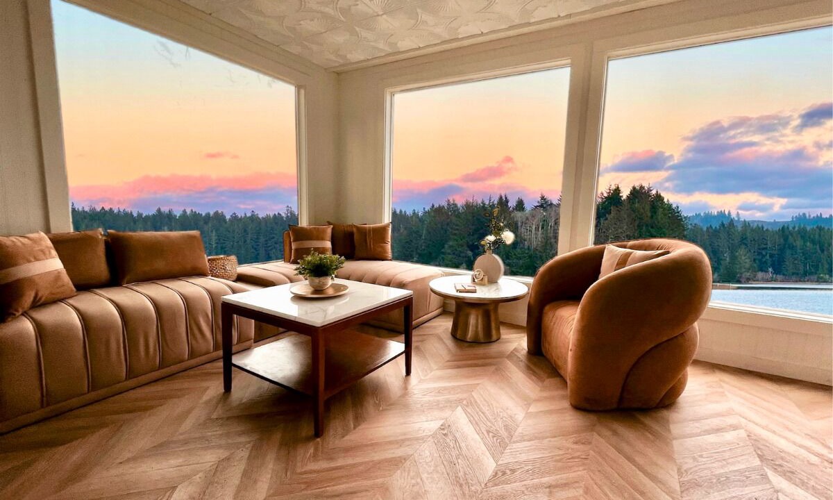 Photo of Livingroom in Dunes City