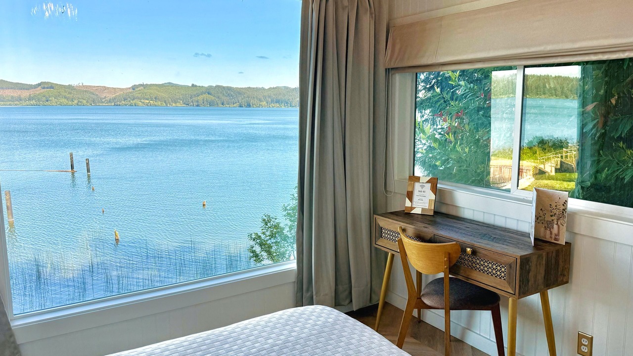 Photo of Bedroom in Dunes City