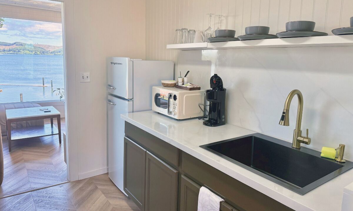 Photo of Kitchen in Dunes City