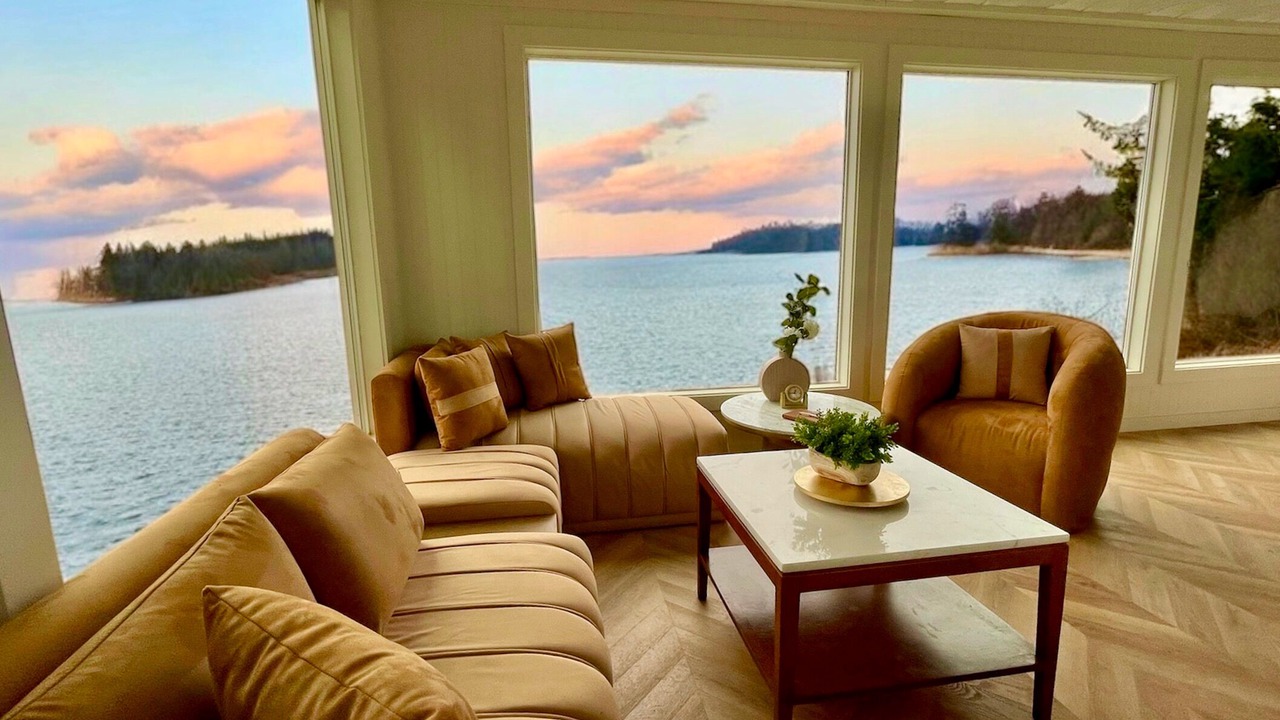 Photo of Livingroom in Dunes City