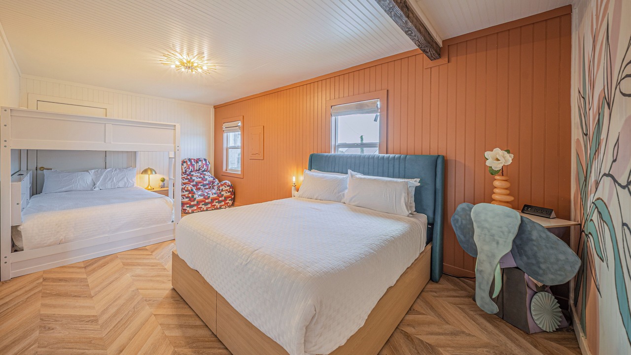 Photo of Bedroom in Dunes City