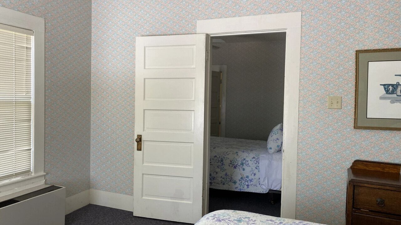 Photo of Bedroom in Glen Rose