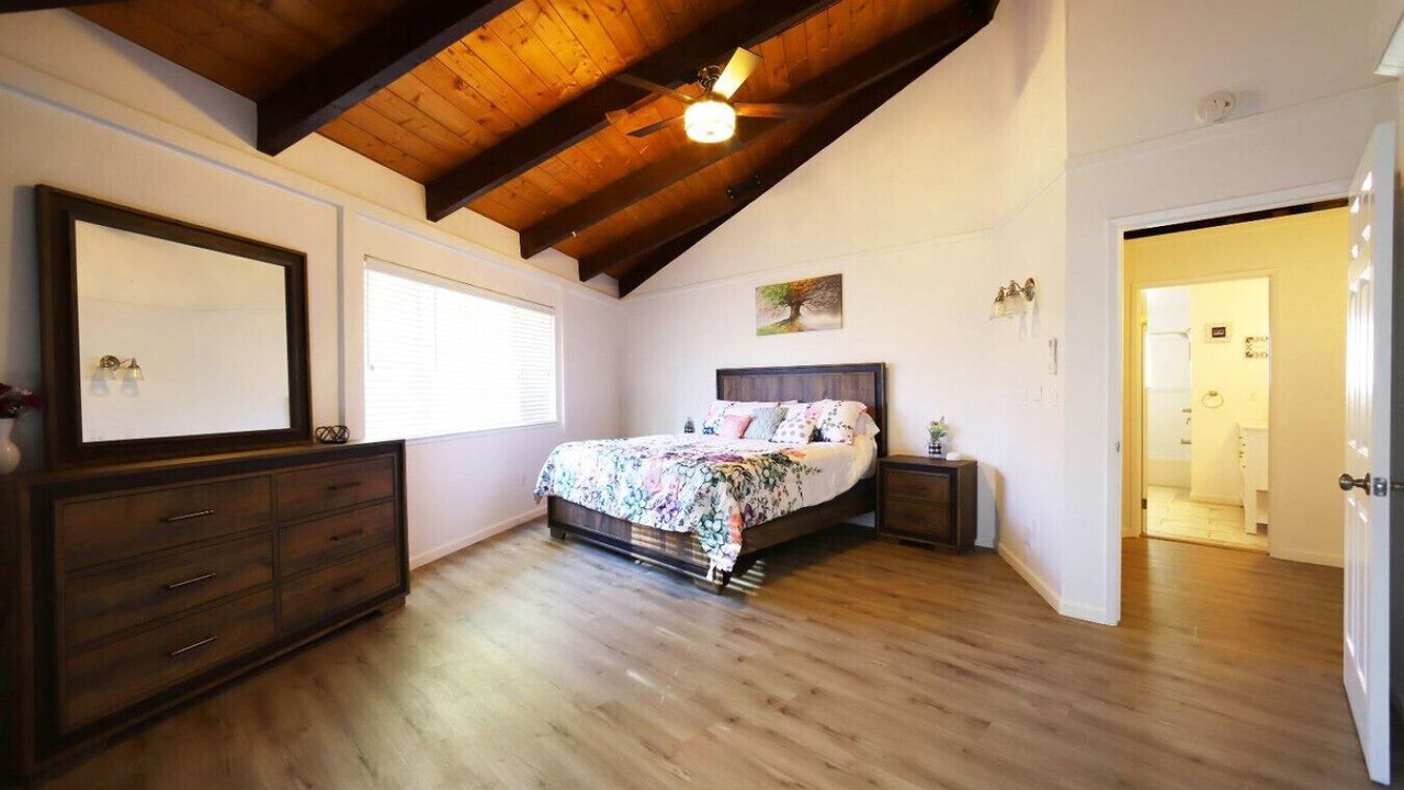 Photo of Bedroom in Apple Hill