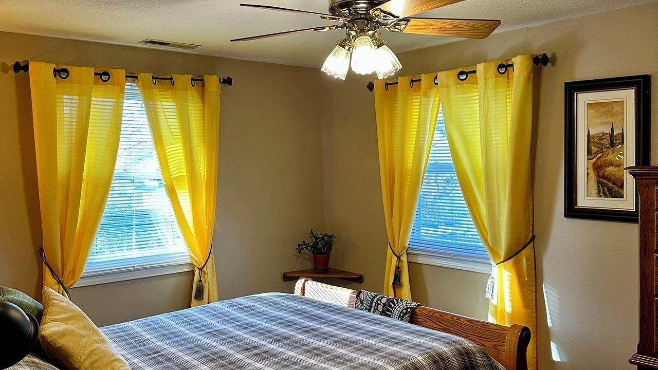 Photo of Bedroom in Saint Marys  Allen County