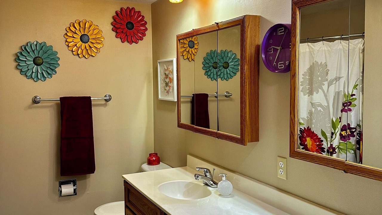 Photo of Bathroom in Saint Marys  Allen County