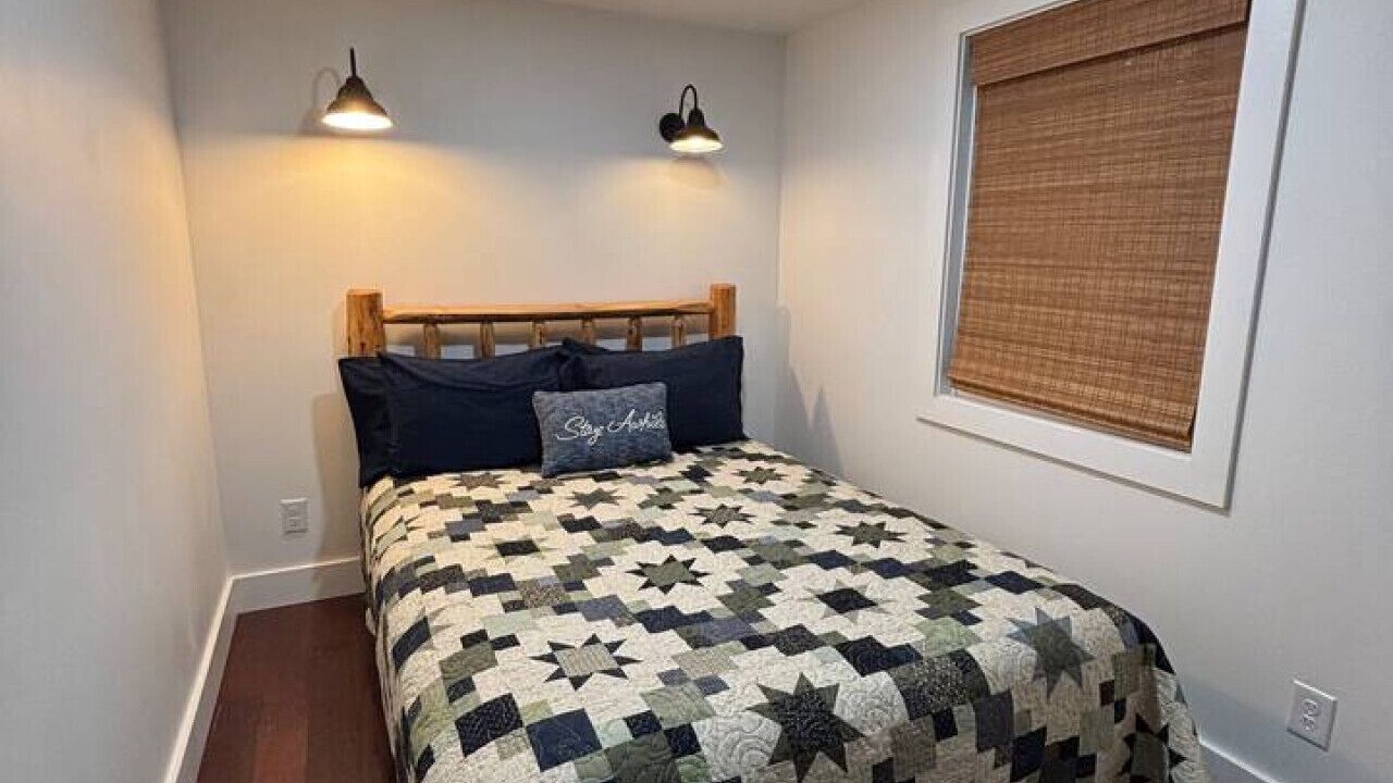 Photo of Bedroom in Eagle Rock