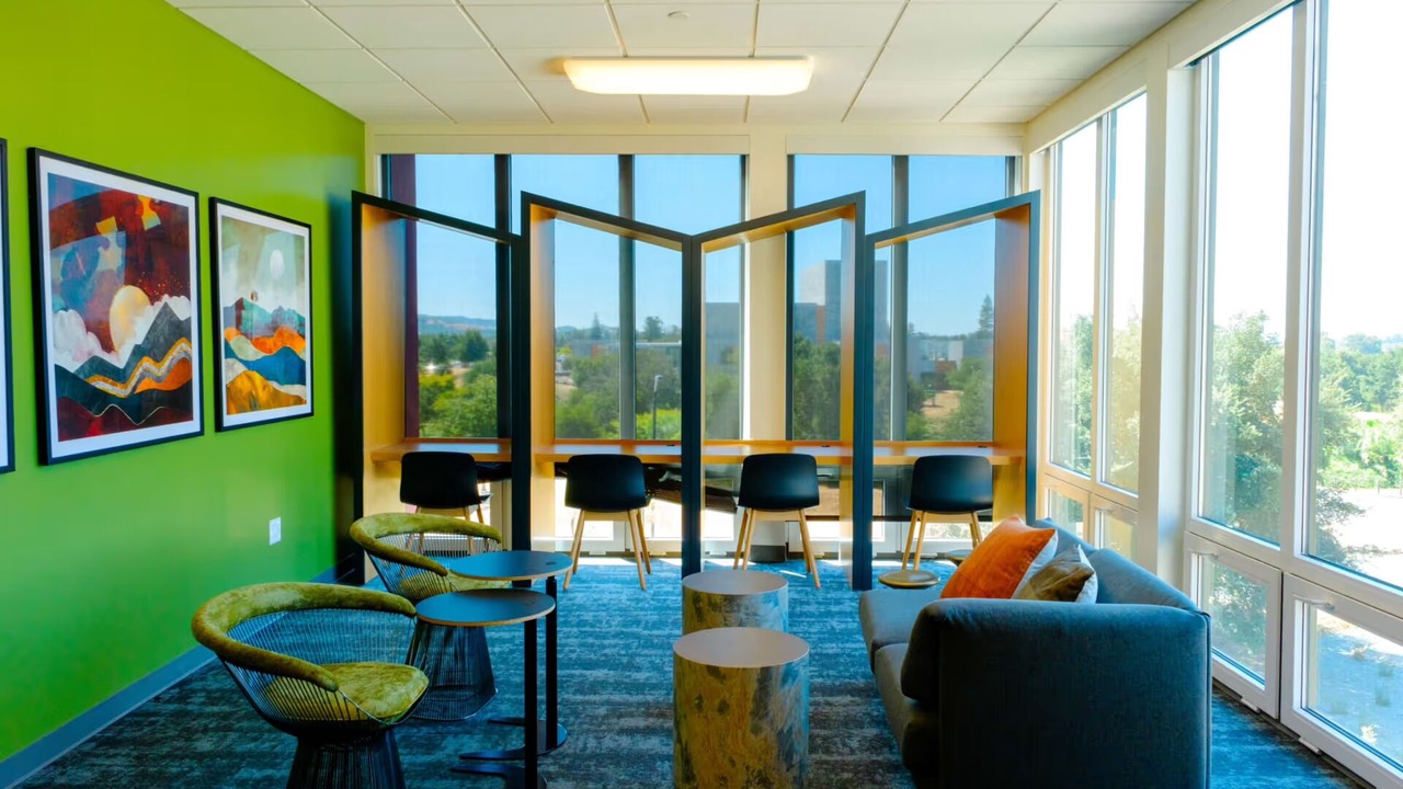 Photo of Livingroom in Napa