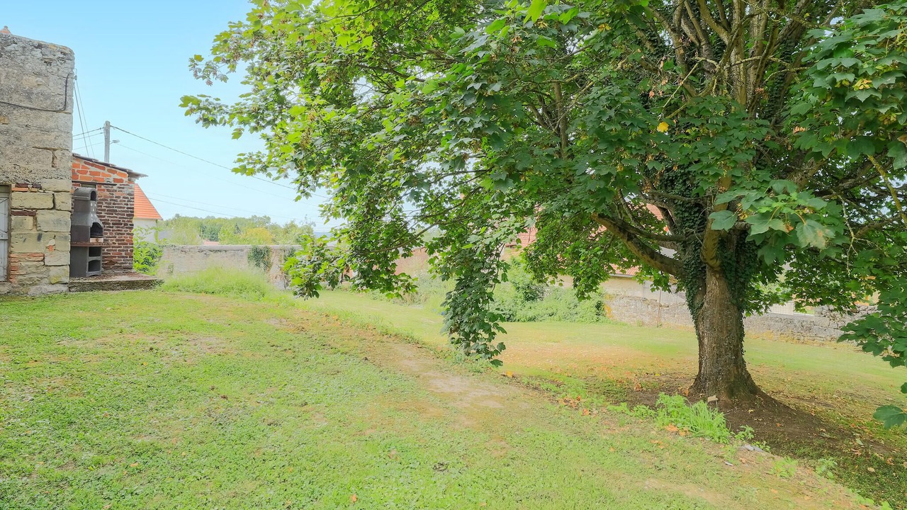 Photo of Others in Monthenault