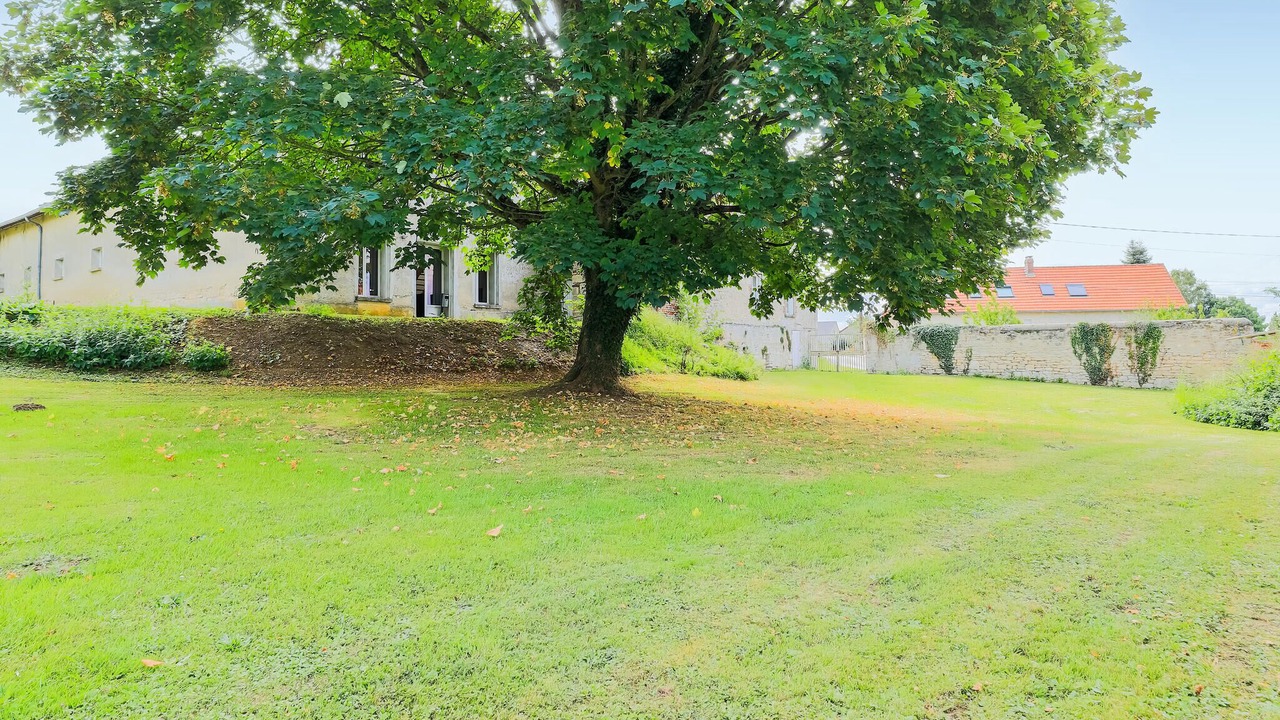 Photo of Others in Monthenault