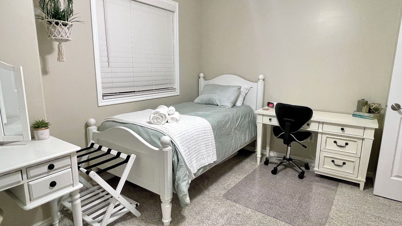 Photo of Bedroom in Draper