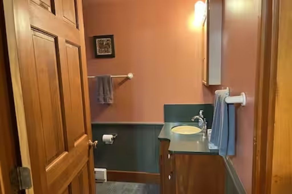 Photo of Bathroom in Cooperstown