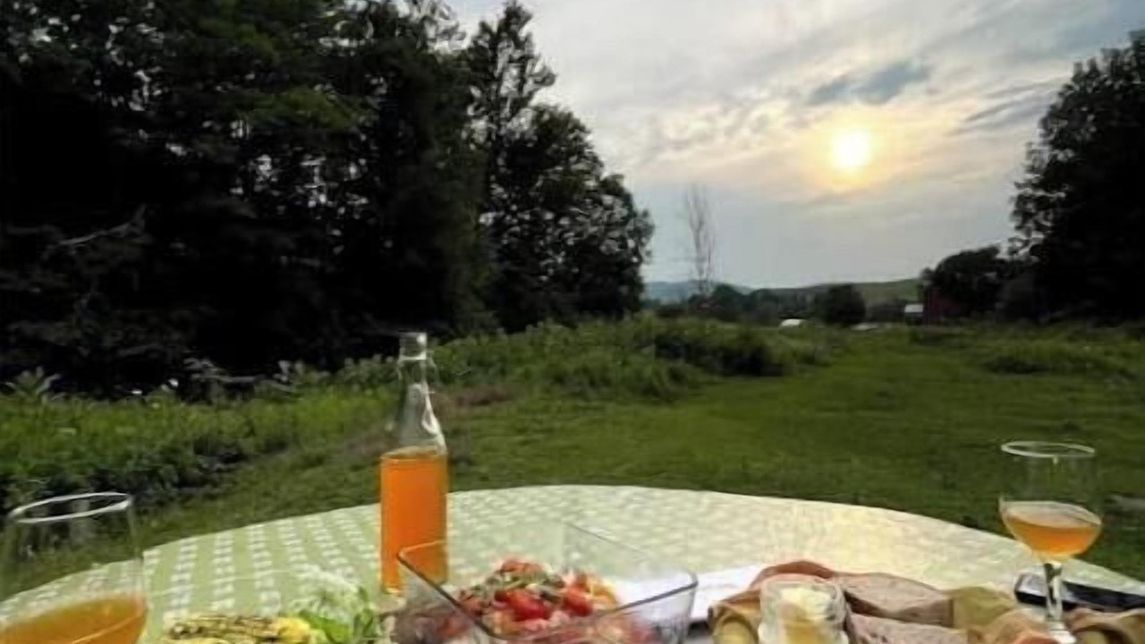Photo of Outdoor in Meredith