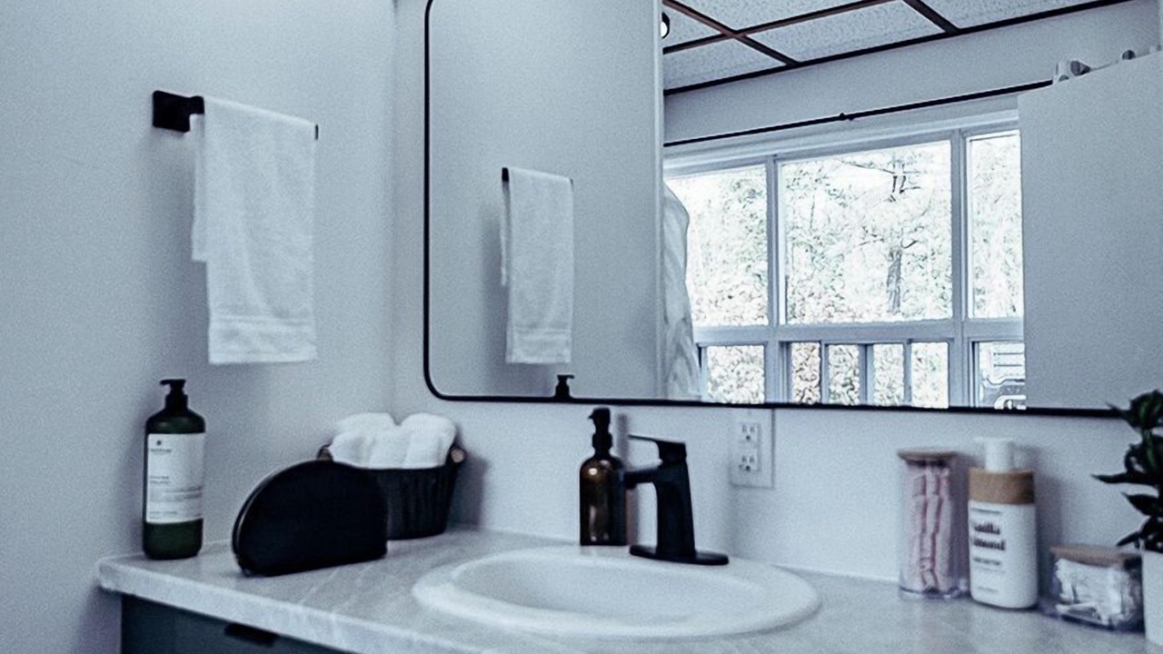 Photo of Bathroom in Faraday