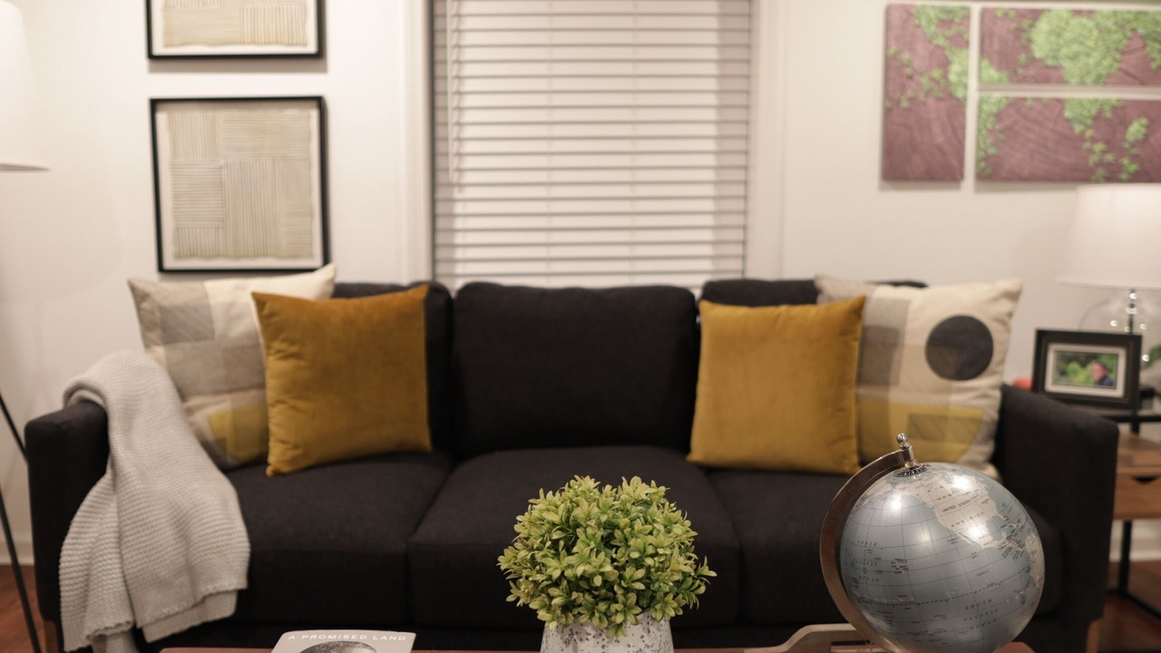 Photo of Livingroom in Sylvan Hills