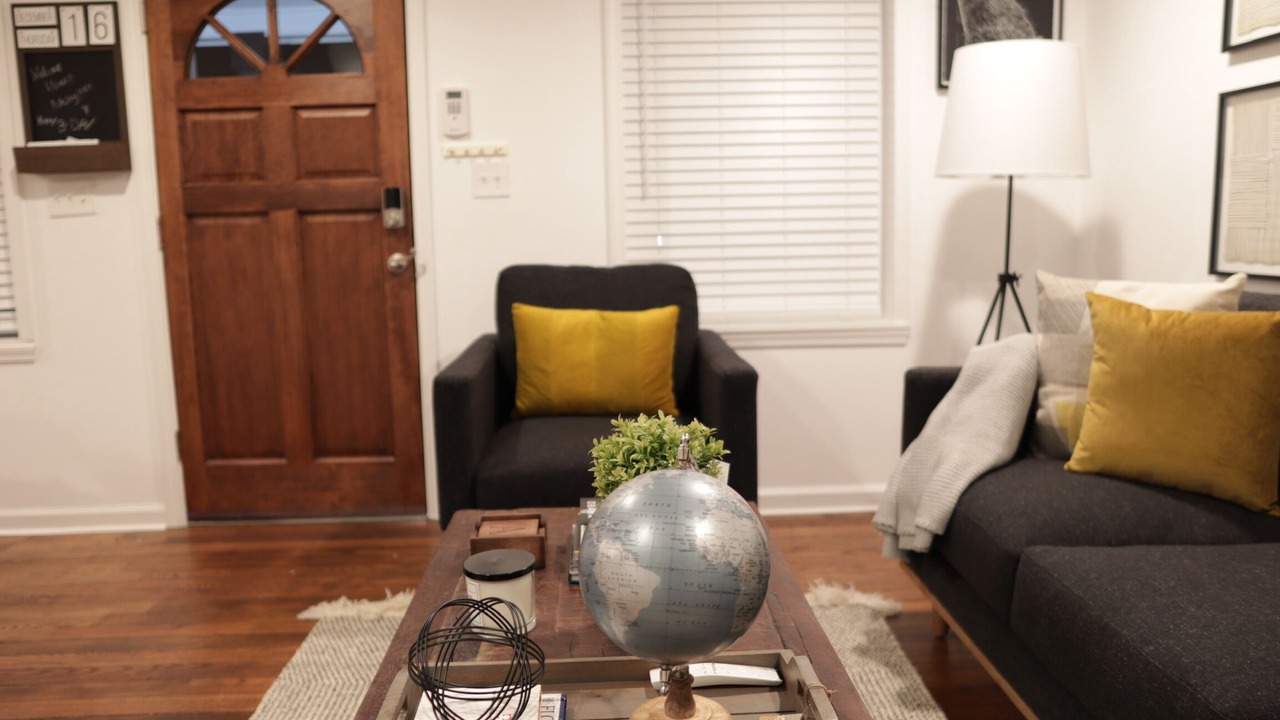 Photo of Livingroom in Sylvan Hills