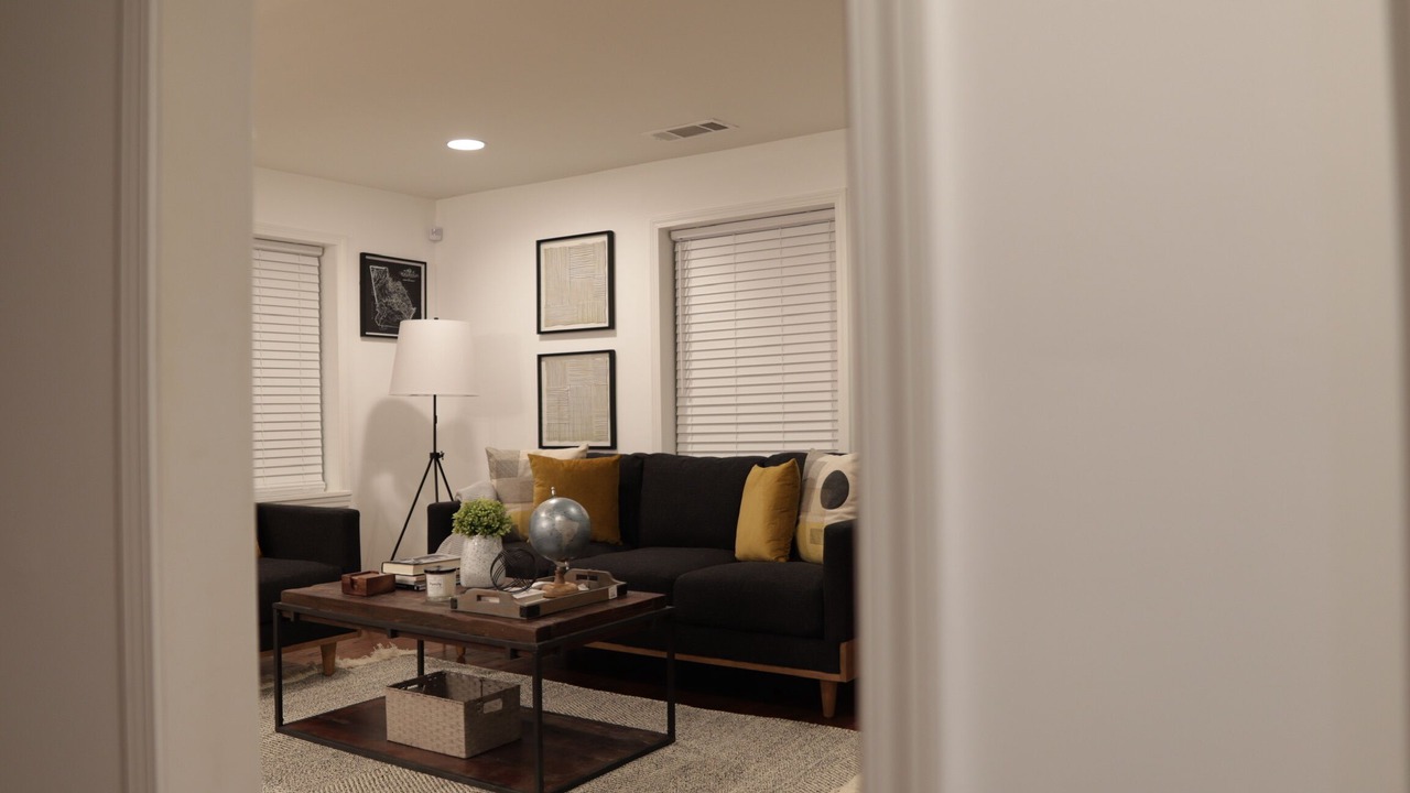 Photo of Livingroom in Sylvan Hills