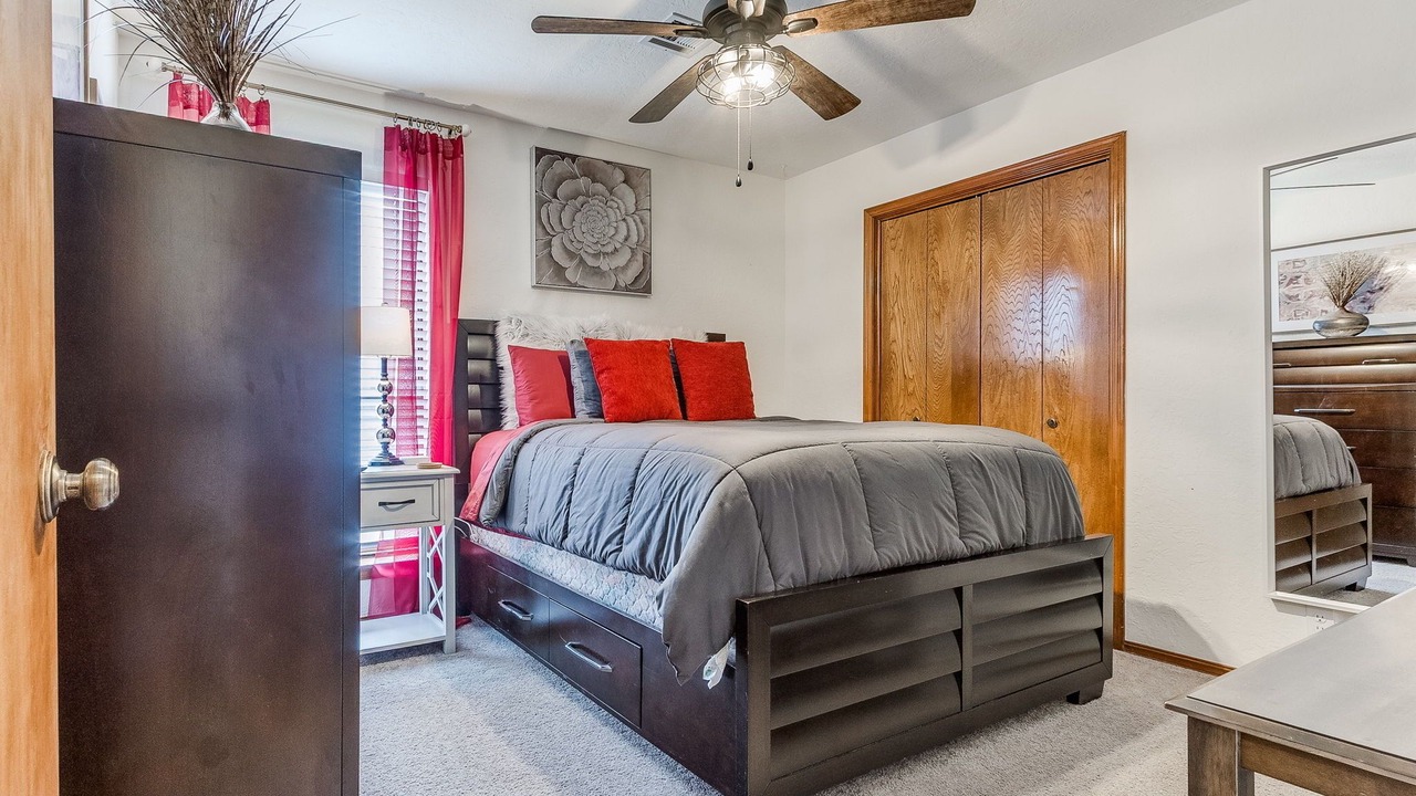 Photo of Bedroom in Norman