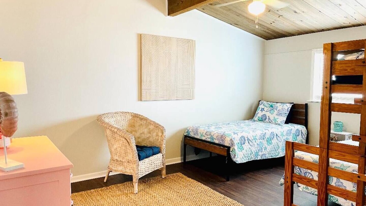 Photo of Bedroom in Atlantic Beach