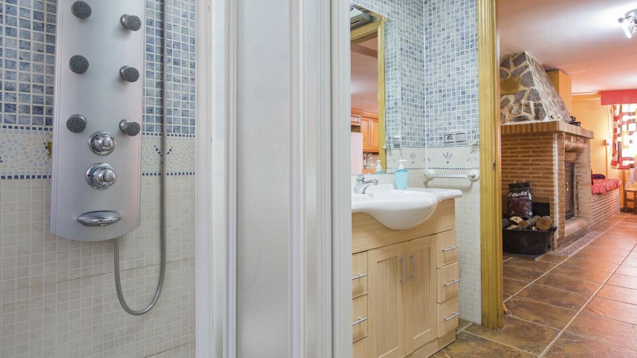 Photo of Bathroom in Cobisa