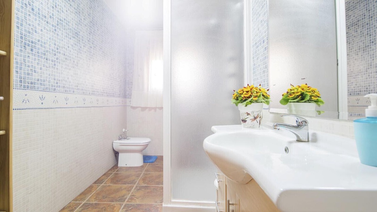 Photo of Bathroom in Cobisa
