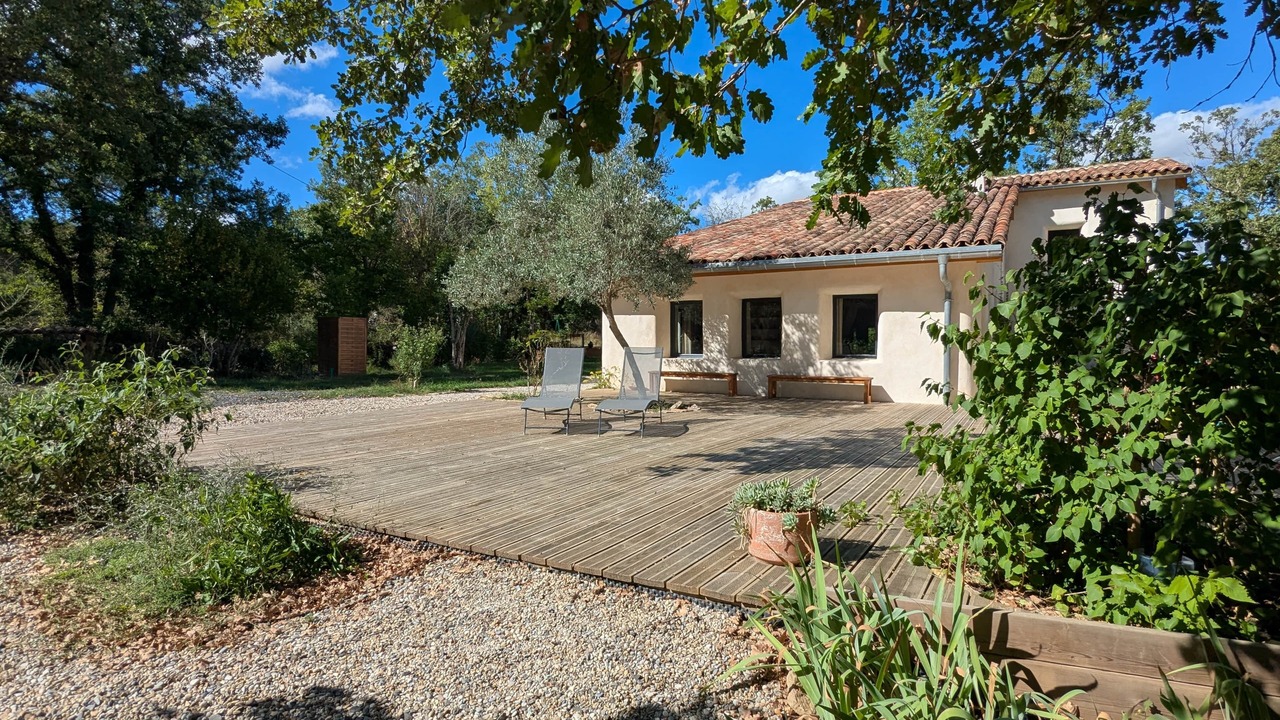 Photo of Patio Balcony in Fa