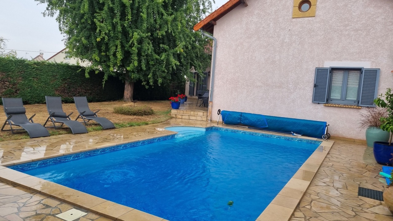 Photo of Outdoor in Digoin