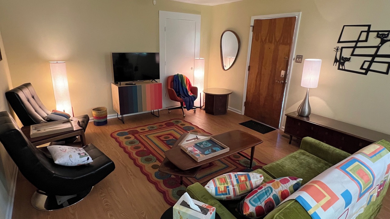 Photo of Livingroom in Chapel Hill