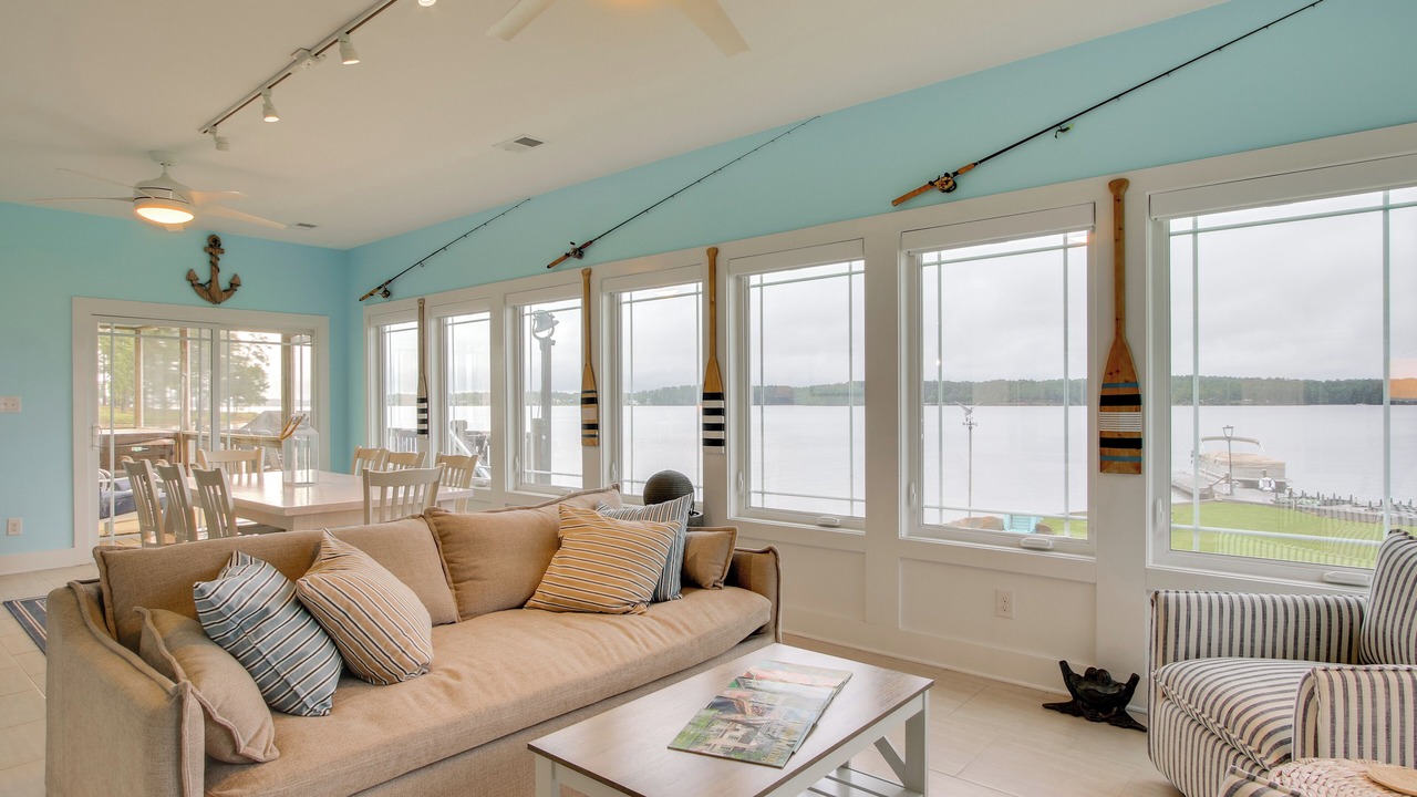 Photo of Livingroom in Cross Hill