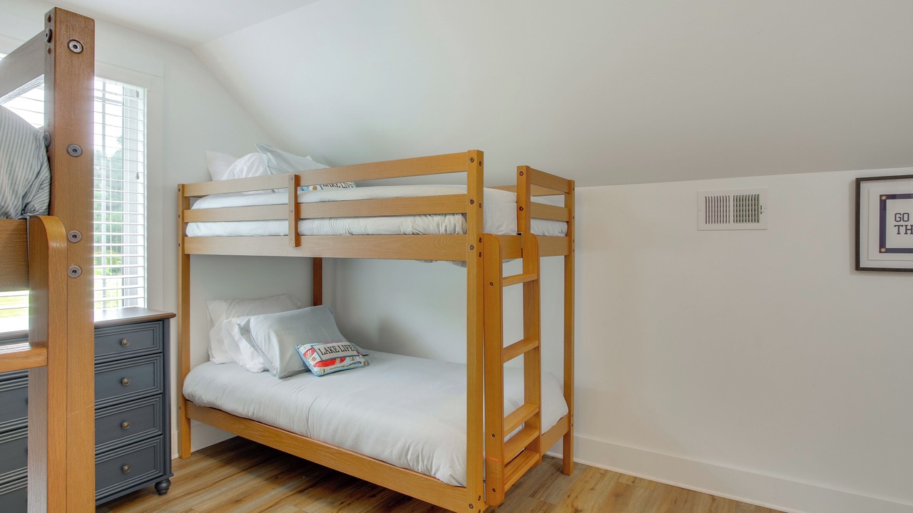 Photo of Bedroom in Cross Hill