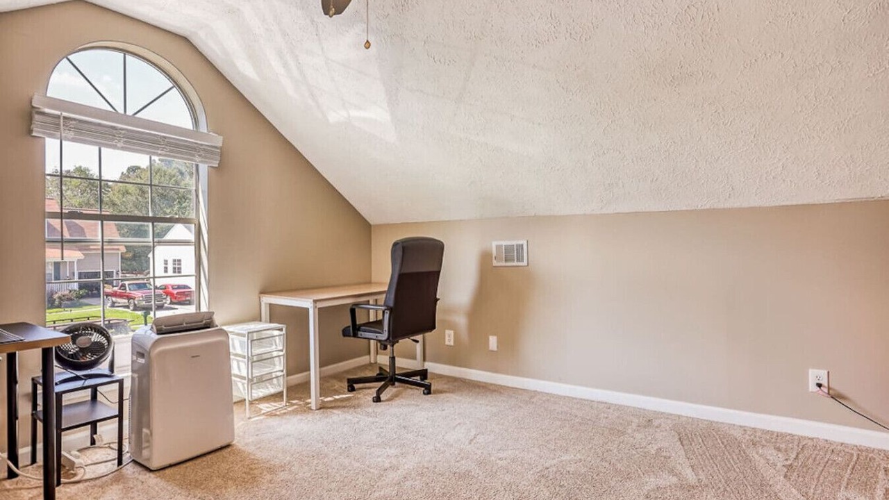 Photo of Others in Savannah