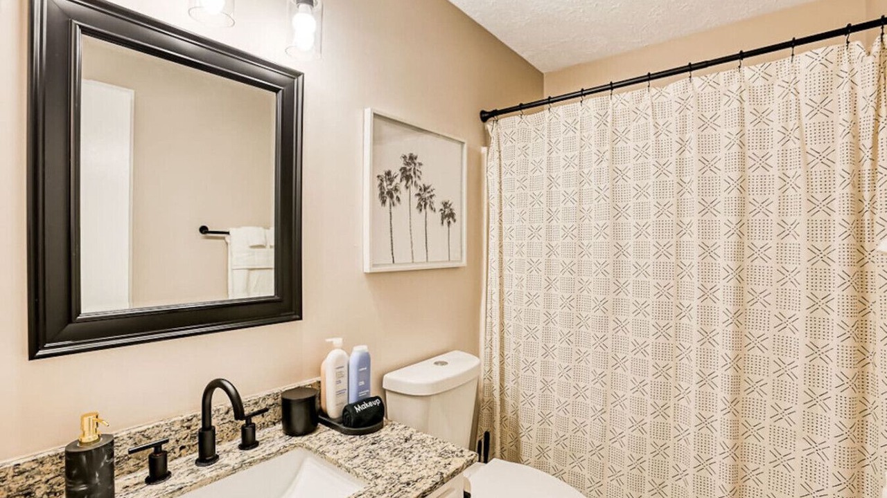 Photo of Bathroom in Savannah