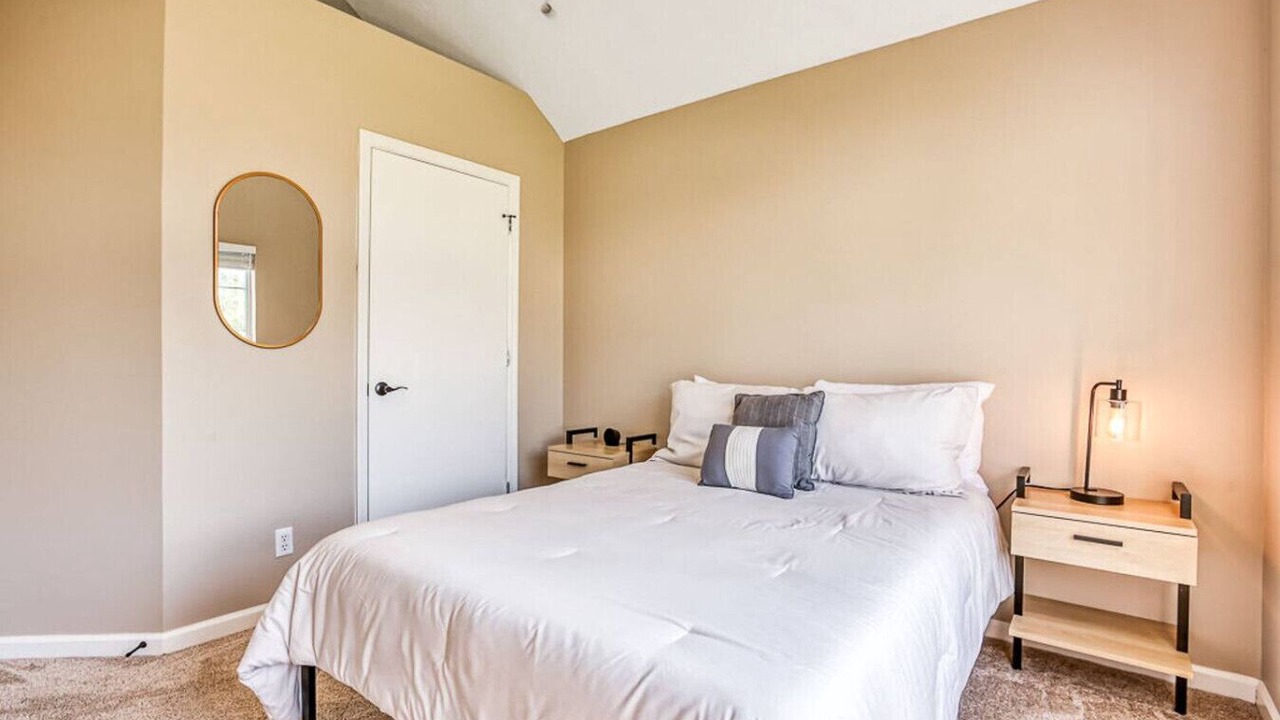 Photo of Bedroom in Savannah