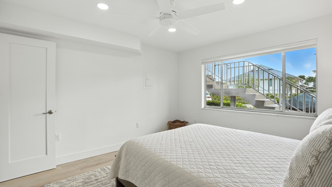 Photo of Bedroom in Royal Harbor