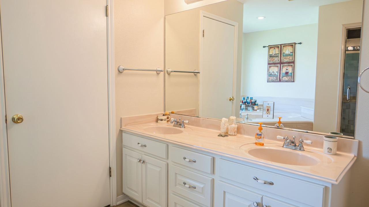 Photo of Bathroom in Brazoria