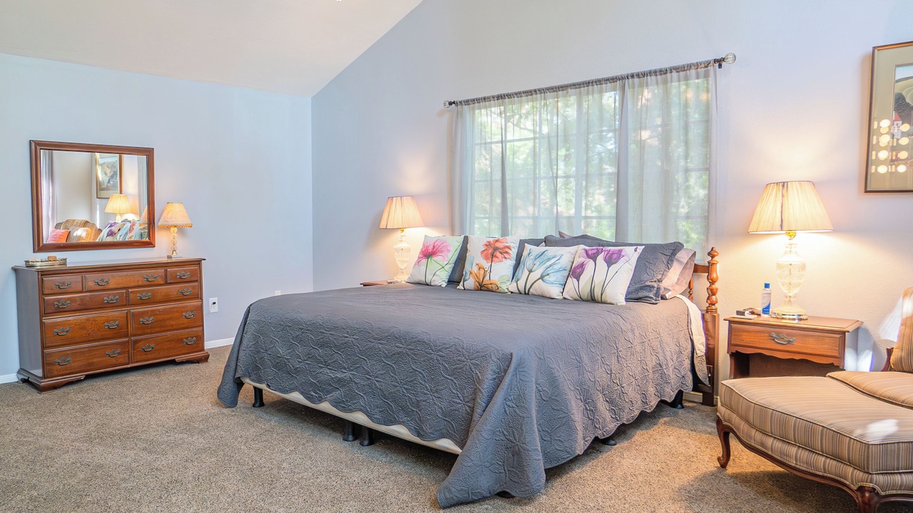 Photo of Bedroom in Brazoria