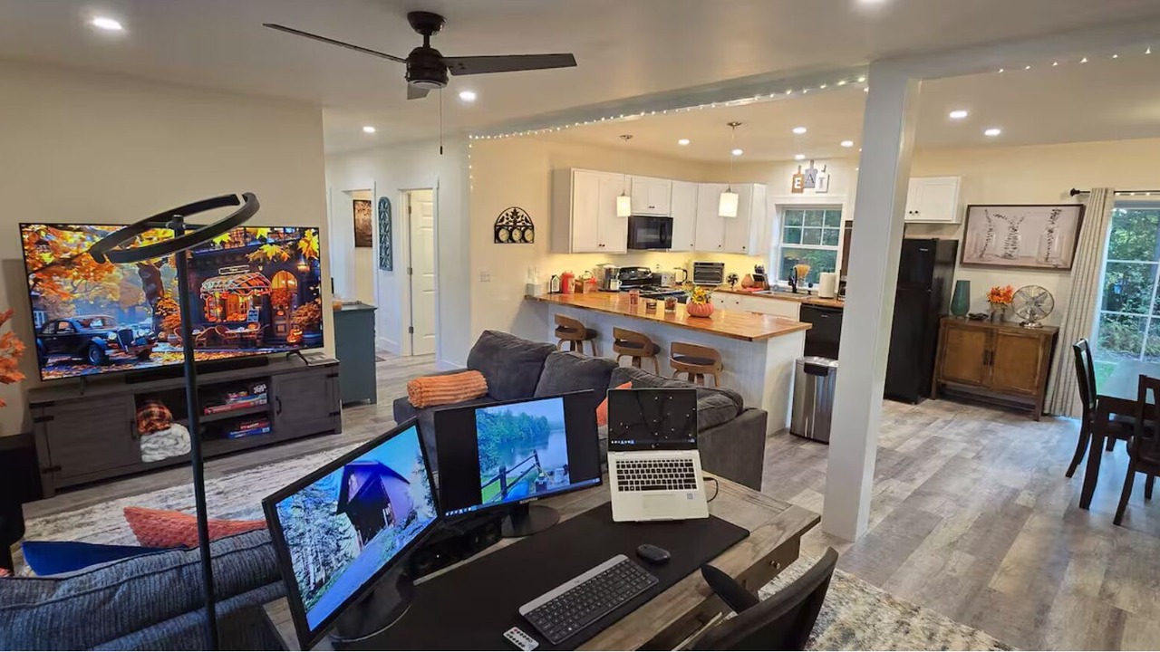 Photo of Livingroom in Eastern Vermont