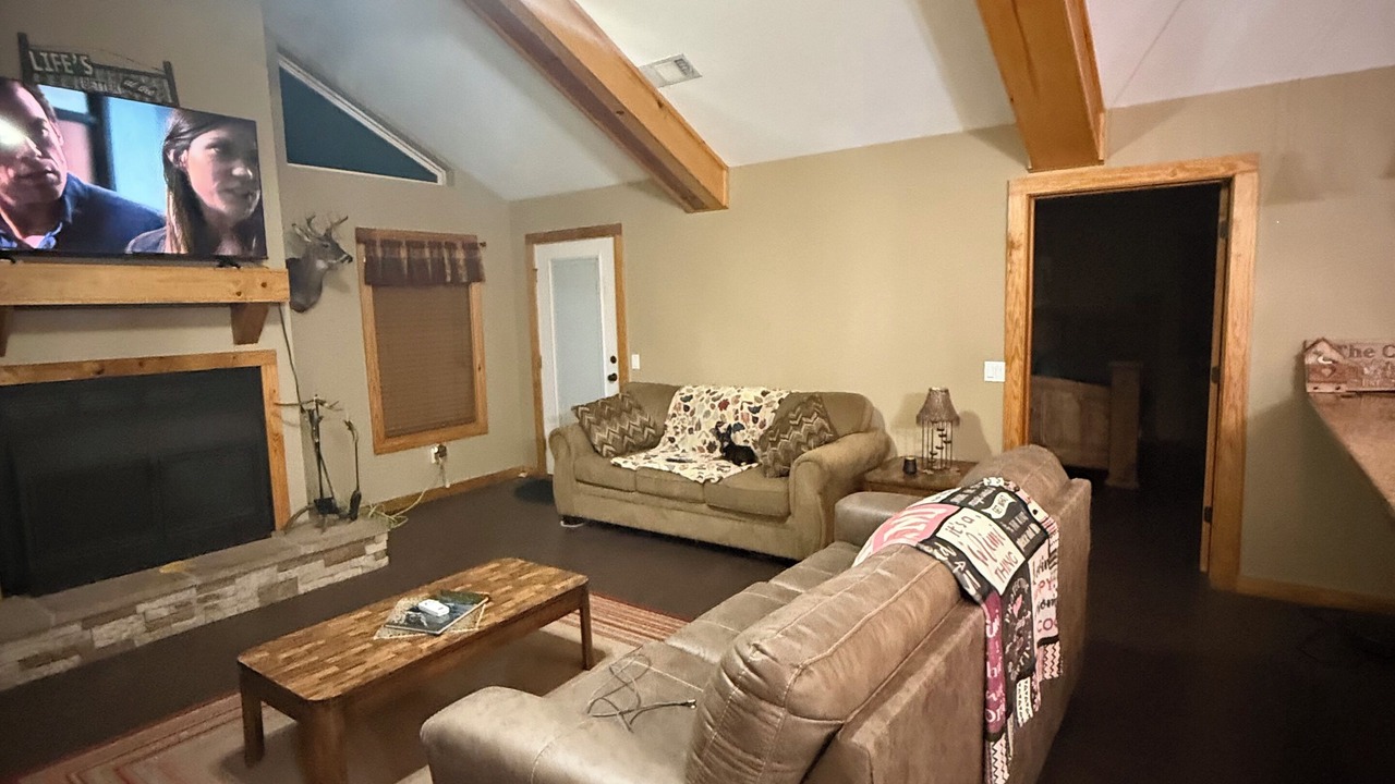 Photo of Livingroom in Ozark