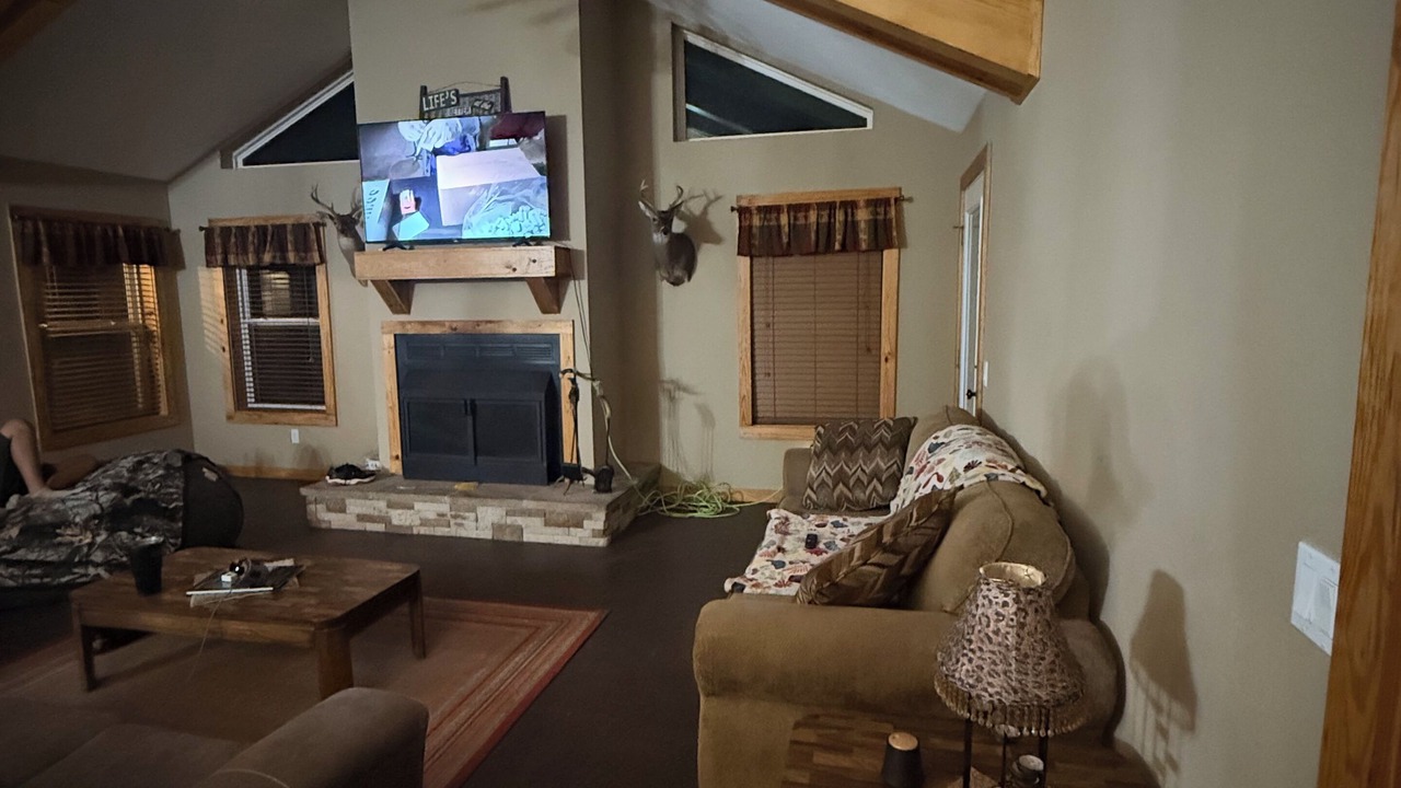 Photo of Livingroom in Ozark