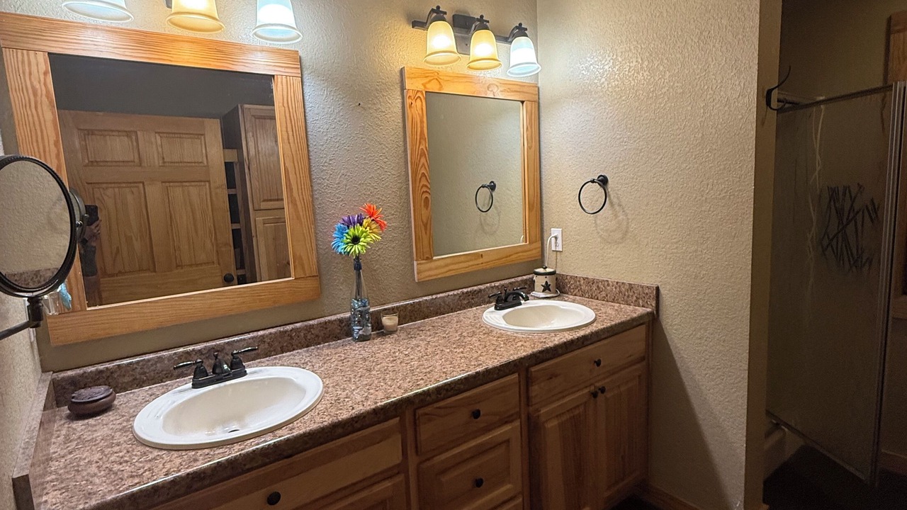 Photo of Bathroom in Ozark